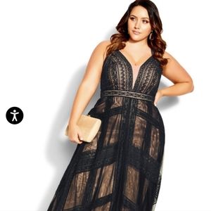 City chic Divine Whimsy Maxi size xxl color whisper blue.